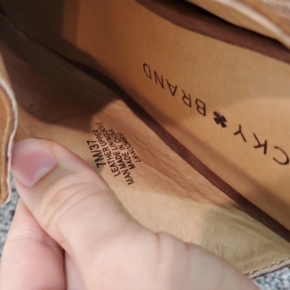 Lucky Brand "Like New" Noomrie Slide Suede Heeled  Sandals shoes sz 7M - Picture 13 of 13